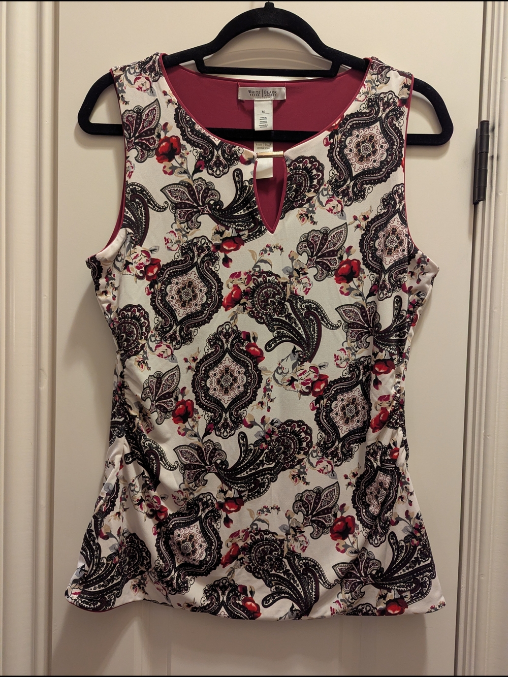 White House Black Market Reversible White Paisley Floral Sleeveless Keyhole Top